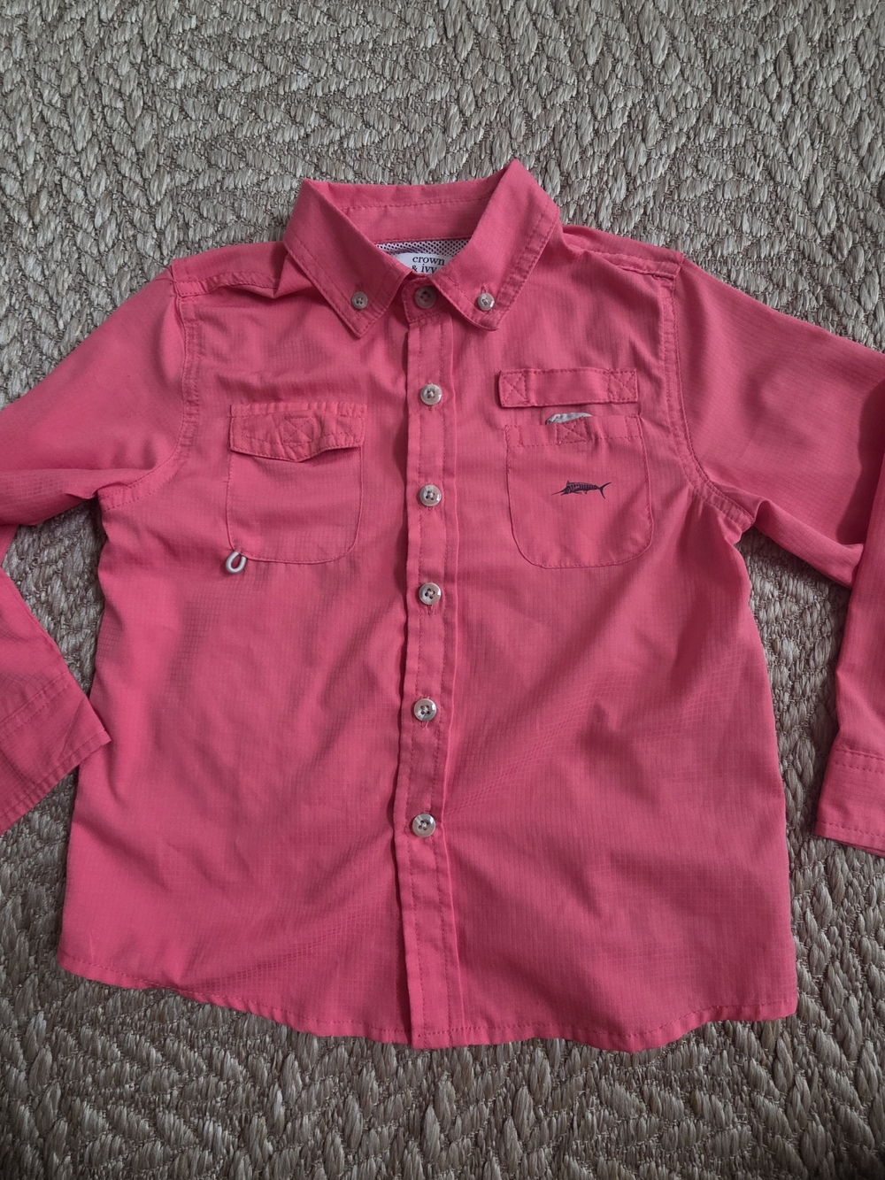 crown & ivy Long-Sleeve Button-Down Shirt in Coral Pink